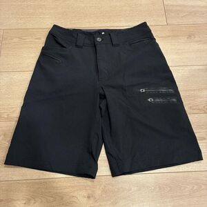 Lululemon Men’s Cadence Shorts Black Pinstripe Zipper Grunge Size 32